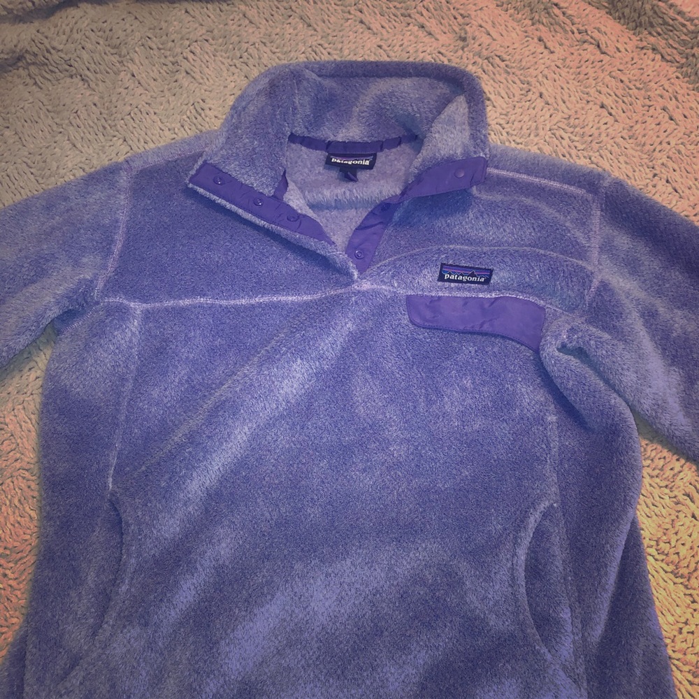 Light purple Patagonia pullover